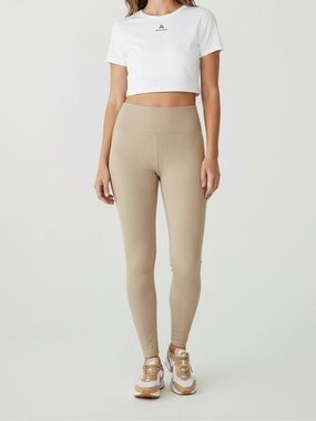 Year of Ours Ribbed High-Waist Legging in Light Taupe